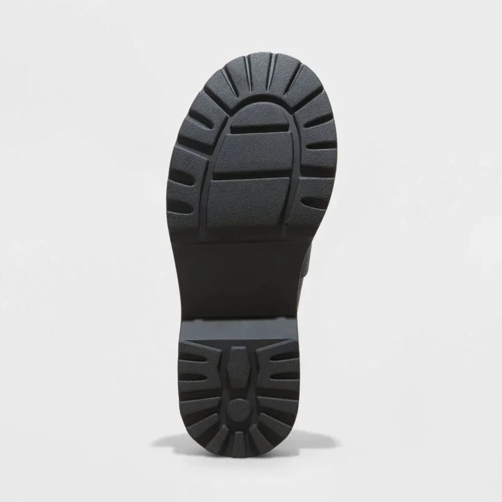 Platform Lug Sole Penny Loafer - Black